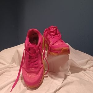 Pre-owned  Nike Women's Size 8m Air Max Sneakers. Running Walking,